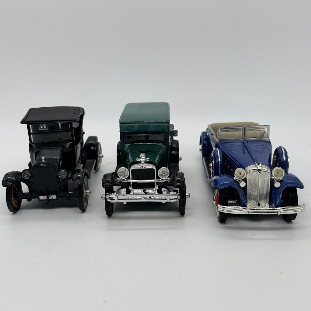 National Motor Museum Mint Ford T, Chrysler LeBaron & Fordor Diecast Car Lot 3